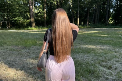 Не замужем, детей нет. Думаю надо познакомиться.